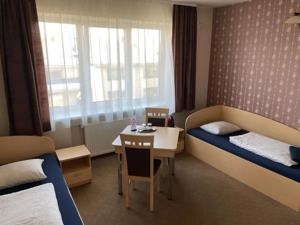 Standard Double room (twin beds)