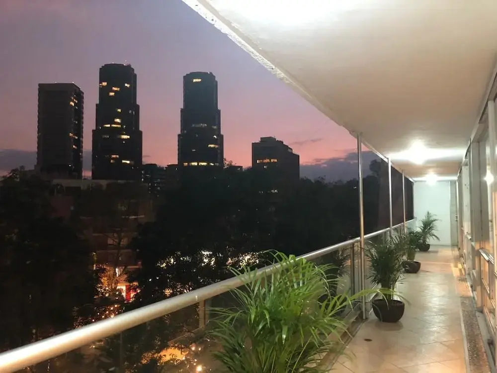 Masaryk Spacious & Modern apt w-Terrace