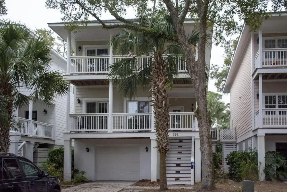 694 Bonito Rd