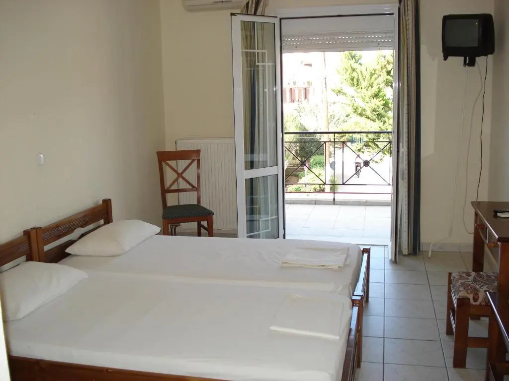 Standard Double room (twin beds)