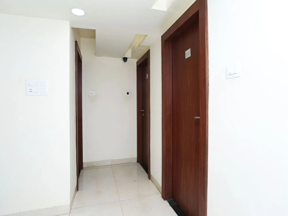 OYO 4406 Hotel Arya Palace - Général