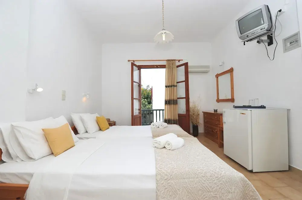 Economy room