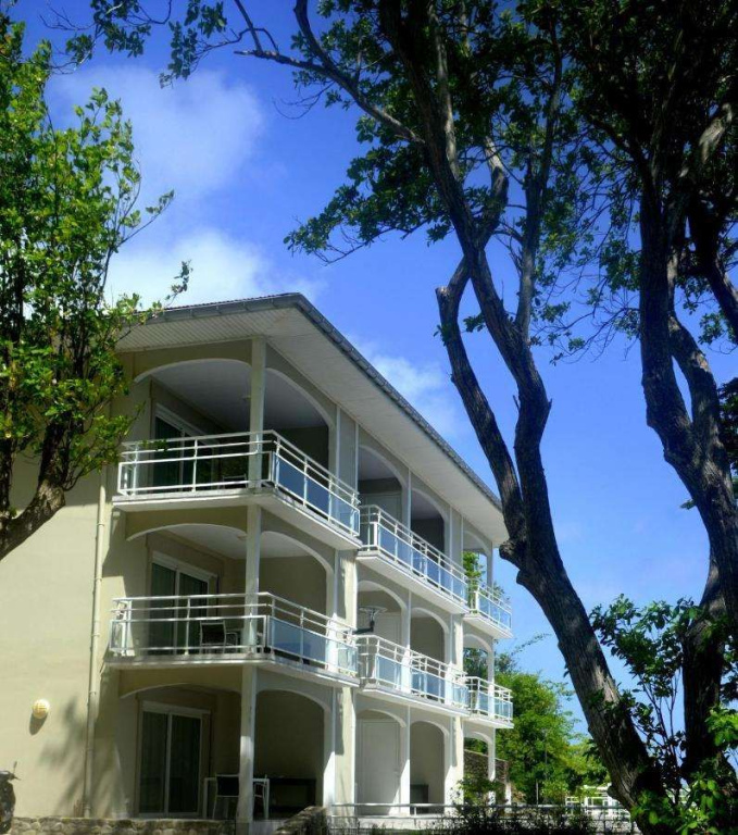 Hotel Bois Joli