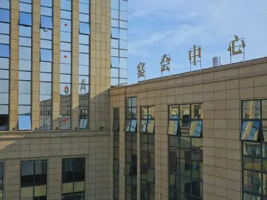 Gateway Hotel