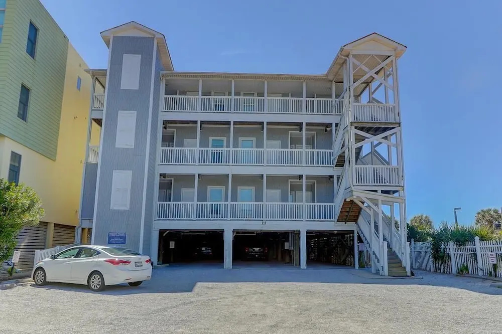 Seaside Villa 202 on Folly Beach