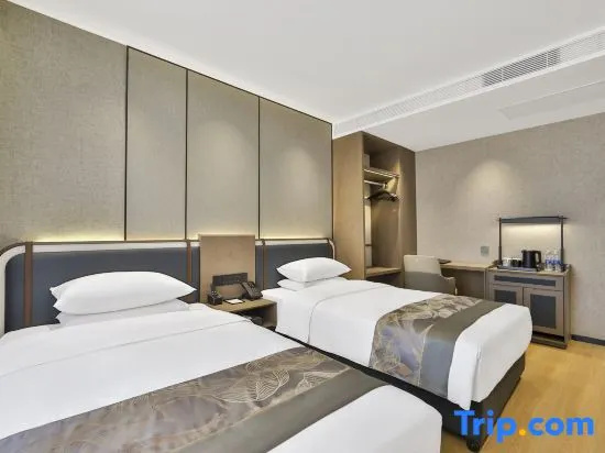 Deluxe Double room (twin beds)