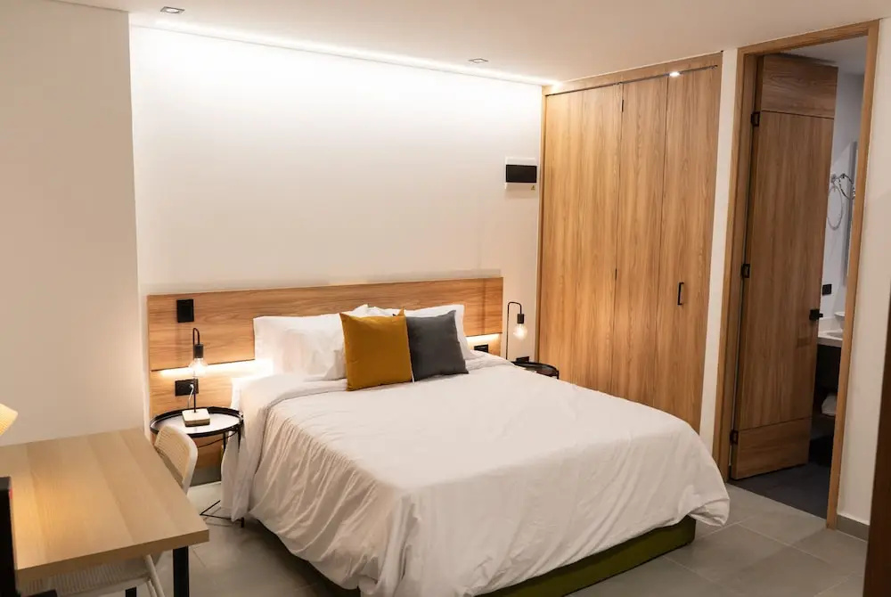 Once Suites