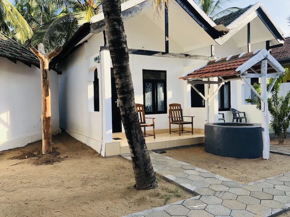 Sam's Hut Arugambay - Général