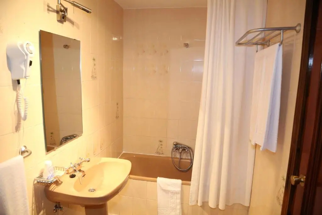 Economy Double room (full double bed)