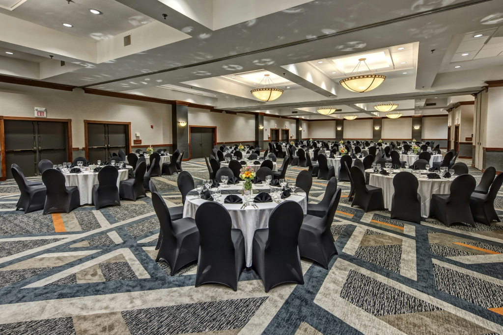Hilton Knoxville Airport - Général
