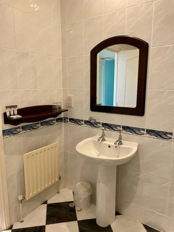 Twin Trees Hotel - Chambres