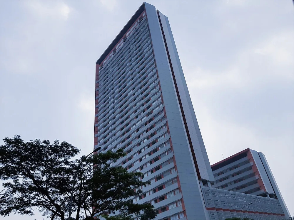 Luxurious and Comfy 2BR Paddington Heights Alam Sutera Apartment