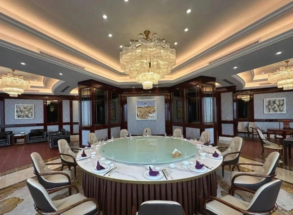Jurong Yukun New Century Hotel Jiangsu - фото 16