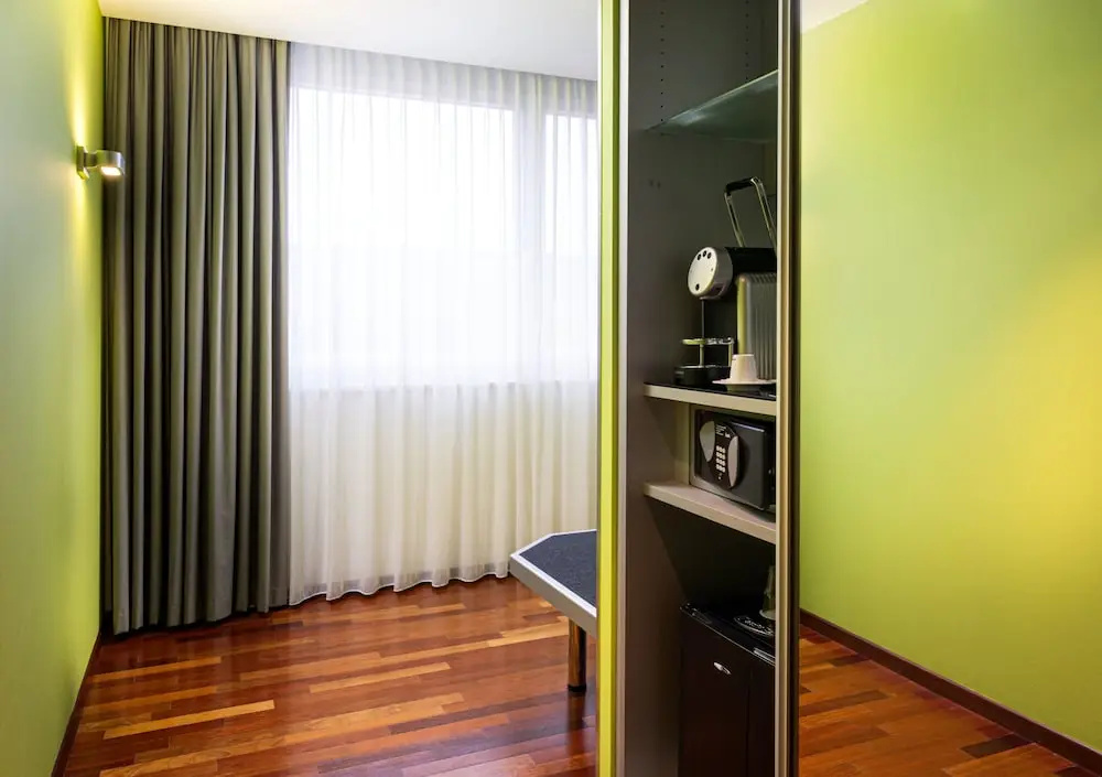 Holiday Inn Zurich - Messe by IHG - Chambres