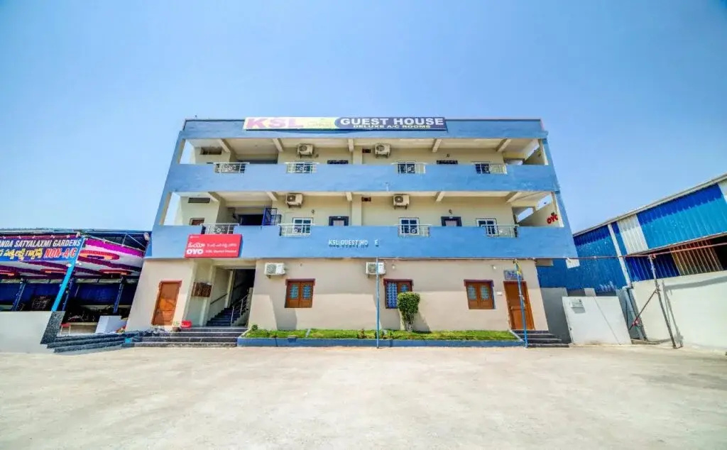 Ksl Guest House By OYO Rooms