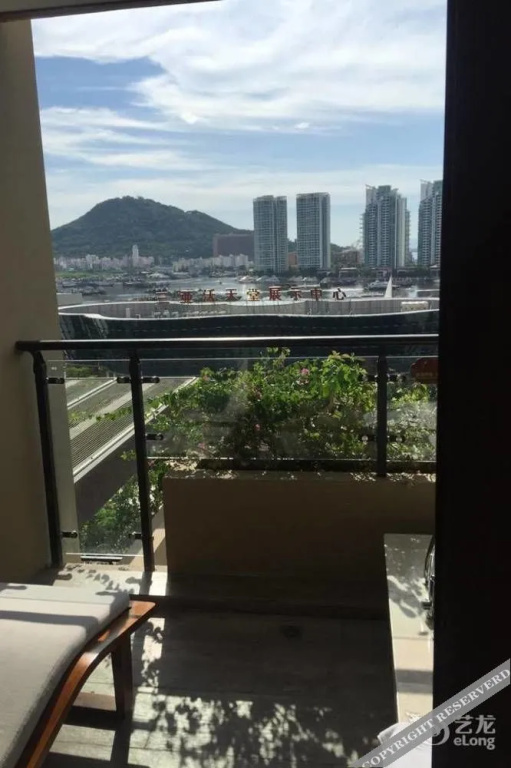 Balcony & Terrace