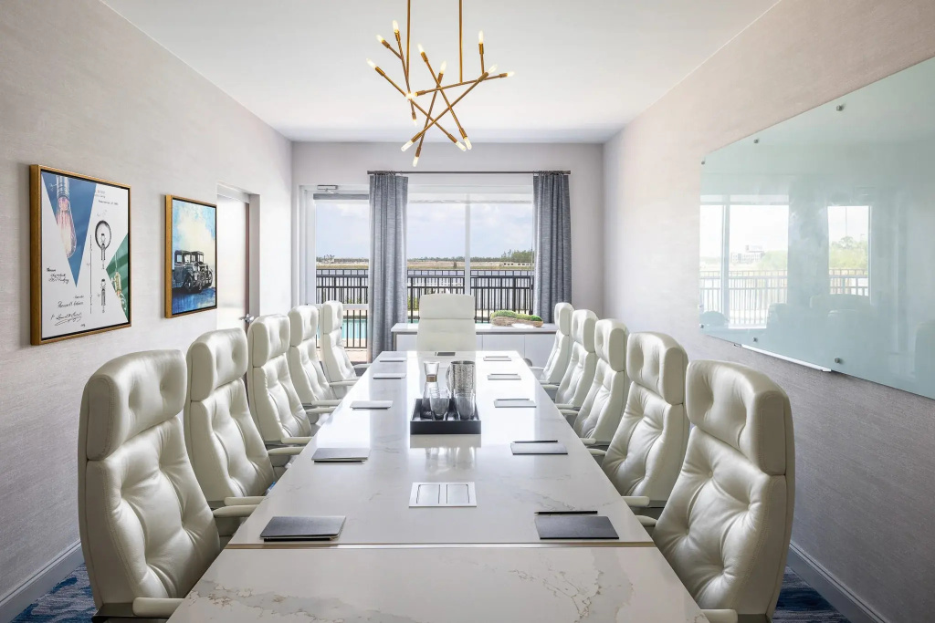 Crowne Plaza Ft. Myers Gulf Coast by IHG - Général