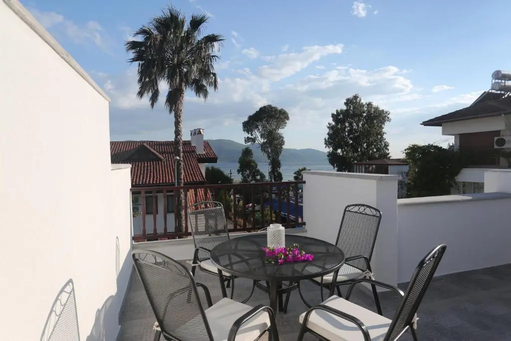 Apartment with sea view