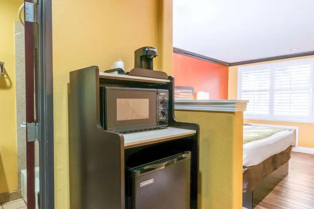 Quality Inn & Suites Sacramento Downtown Area - Chambres