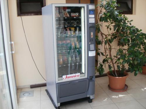 Image 10