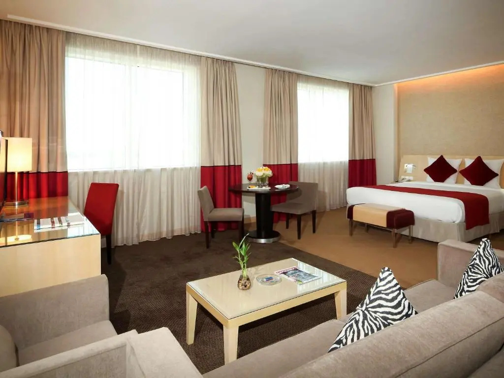 Double Junior Suite (full double bed)