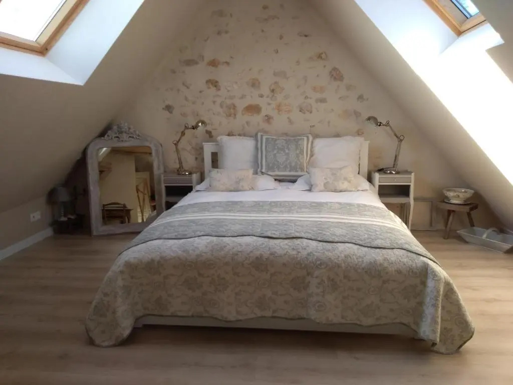 Superior Double room (full double bed)