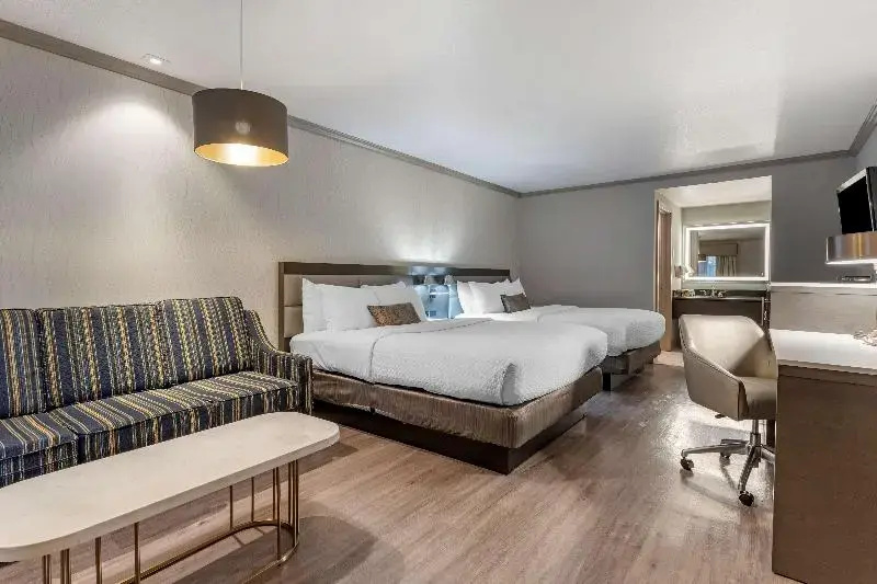 Best Western Plus Executive Suites - Chambres