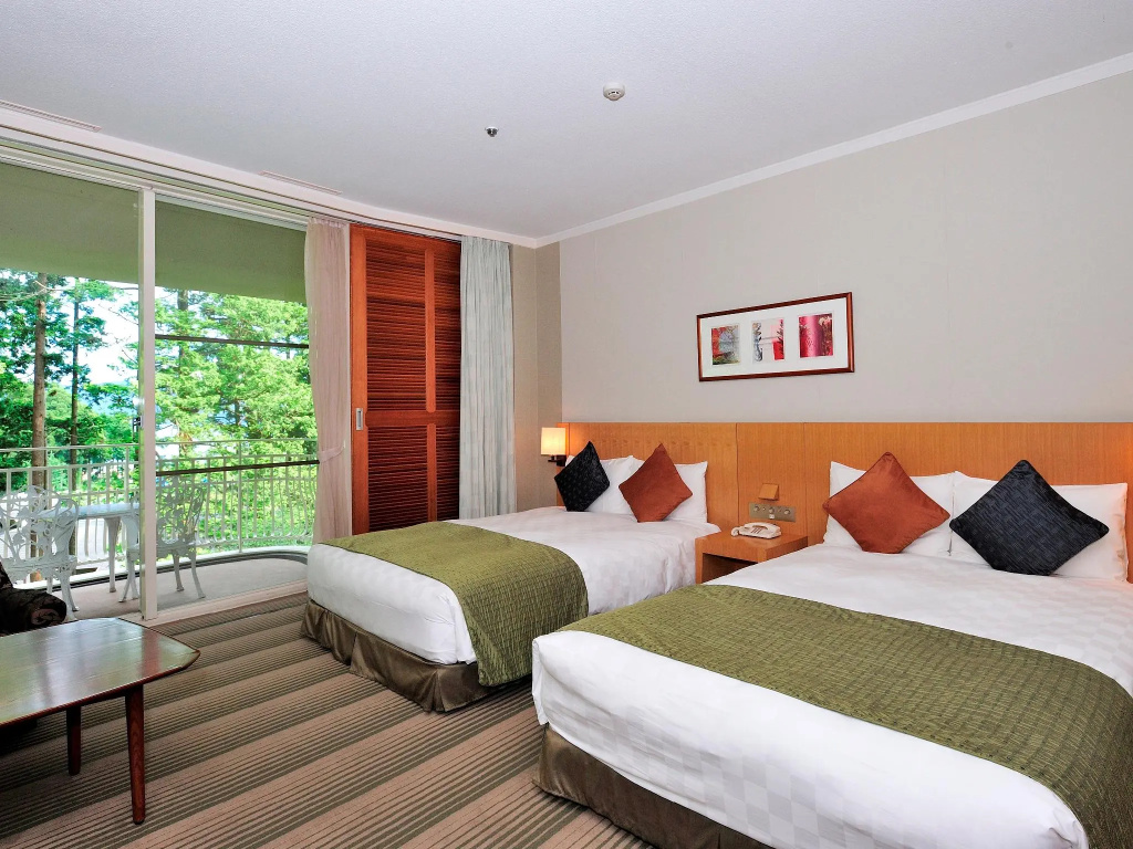 Double room with garden view (twin beds)