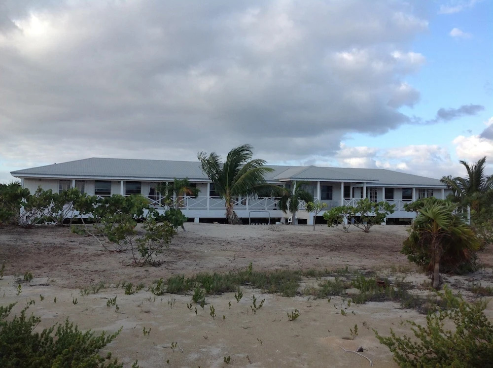 Salina Point Lodge — фото