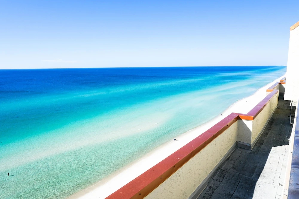 Landmark Holiday Beach Resort a VRI Resort - Chambres