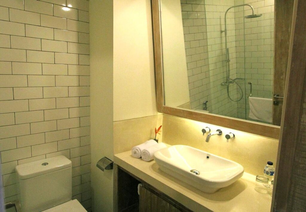 Frii Bali Echo Beach