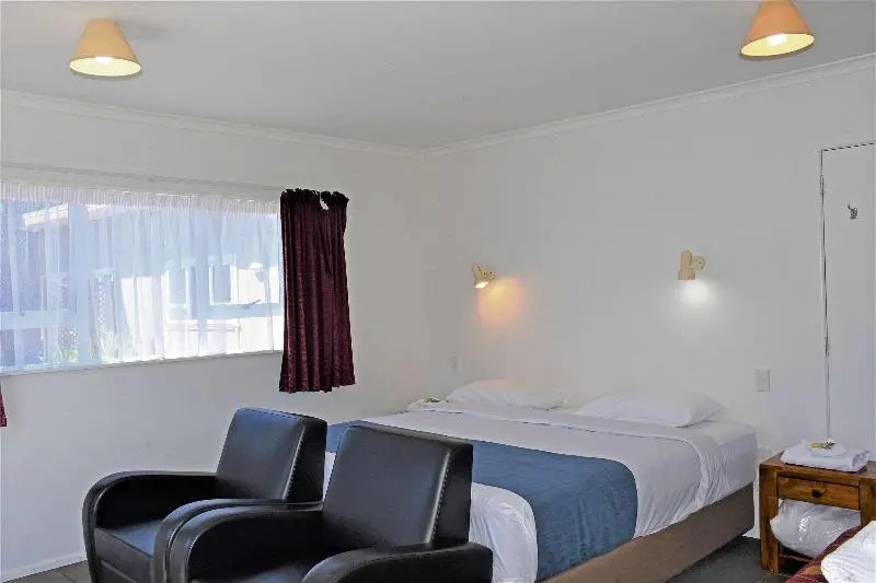 Comfort Inn Westshore Beach - Chambres