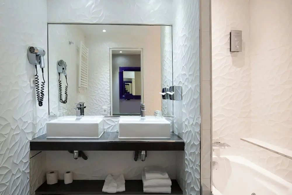 Hotel Les Jardins de Montmartre 116