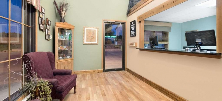 Lobby & Reception