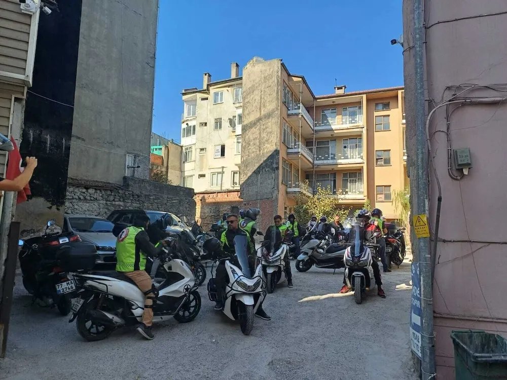 Petek Hotel