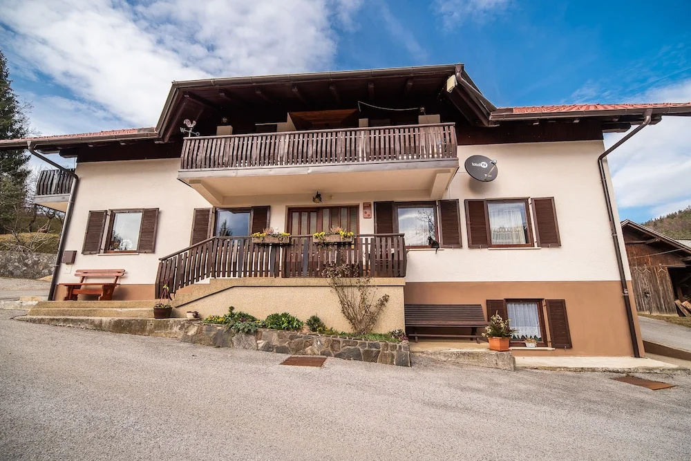 Farm Stay Zagar