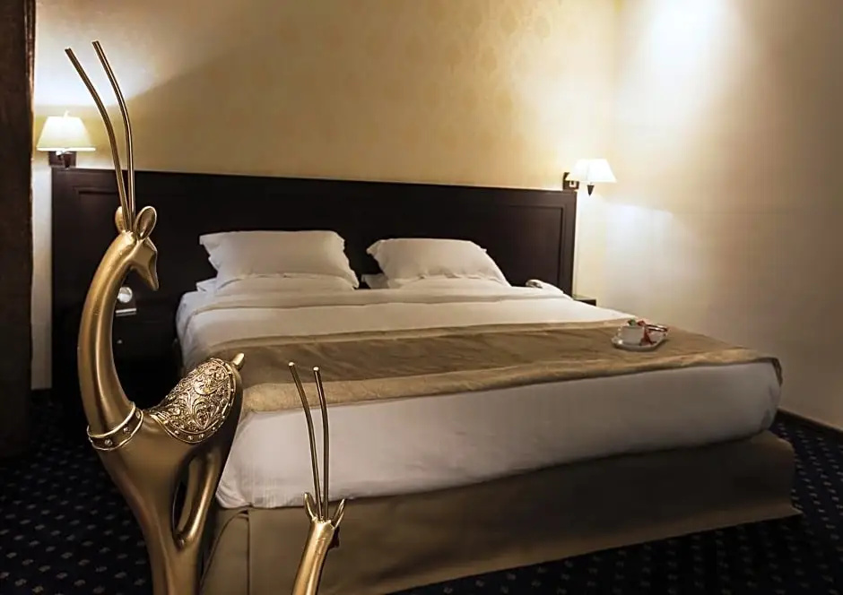 Seven Roses Hotel - Chambres