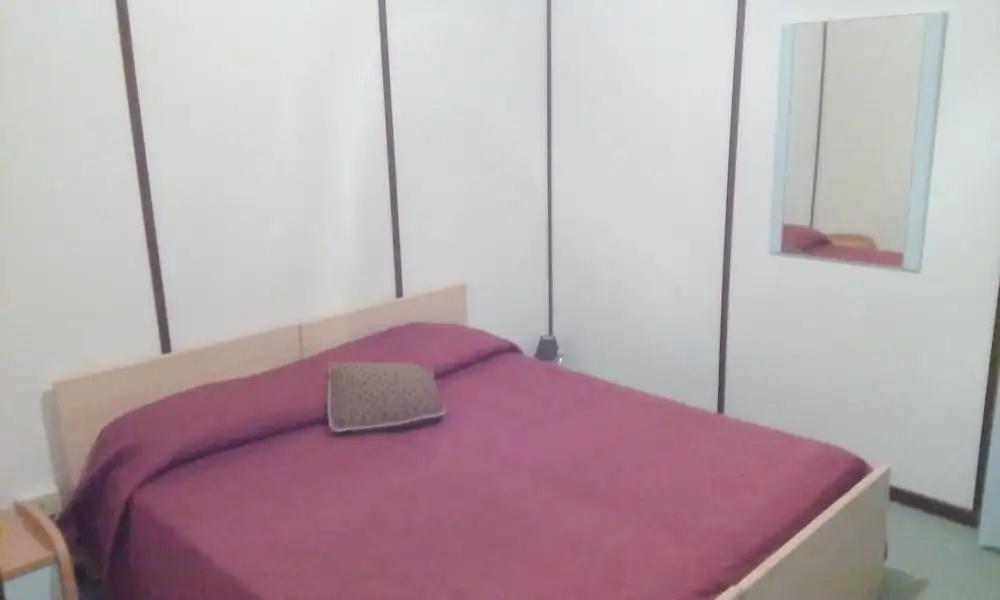 2 Bedrooms Bungalow