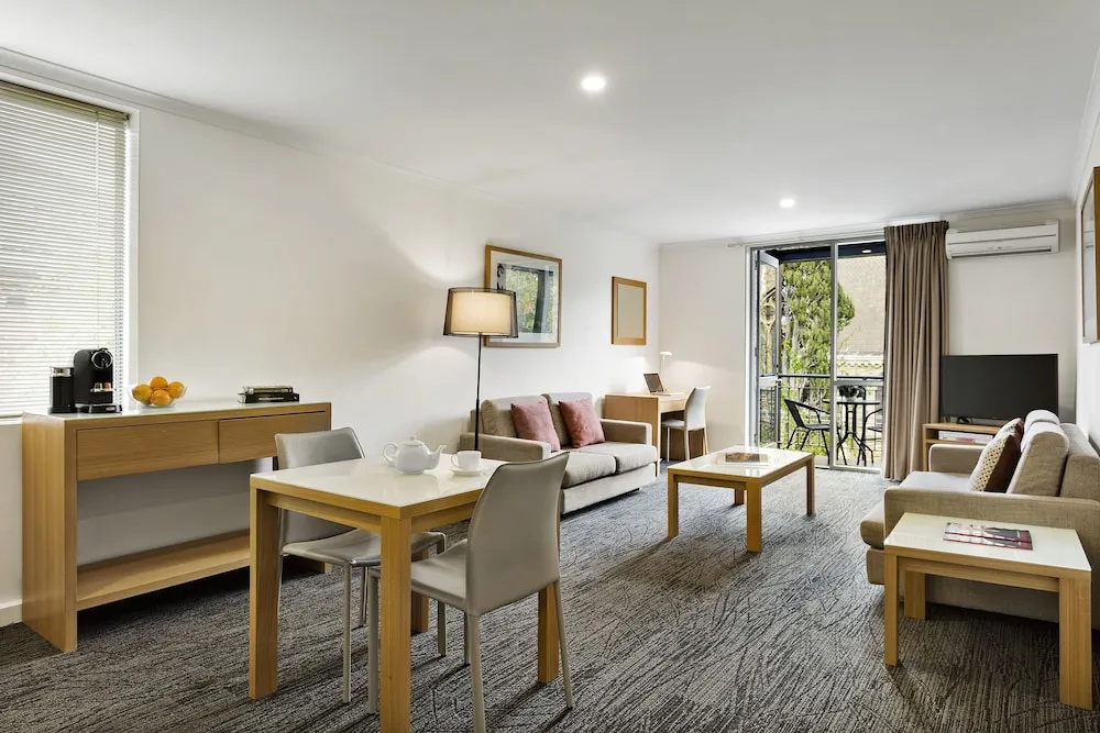1 Bedroom Executive Apartment with balcony