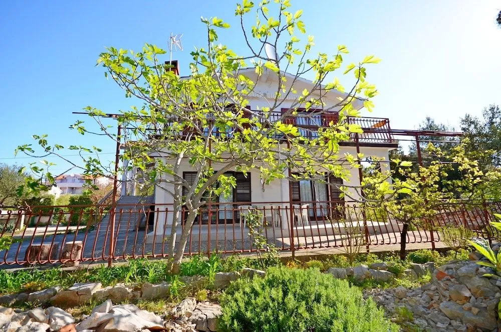Apartments Zlata