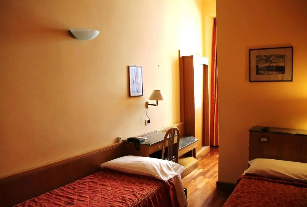 Standard Double room (twin beds)
