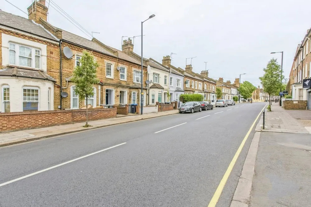 Cosy, Quirky 3 Bed Home In Queen's Park