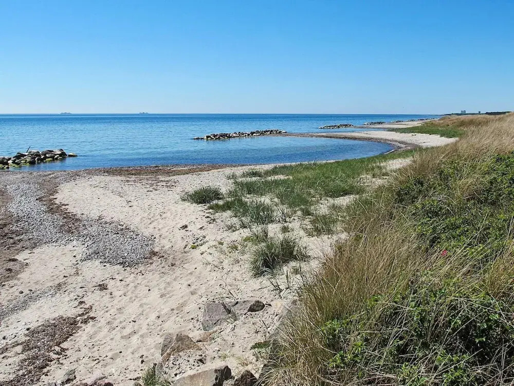 12 Person Holiday Home in Rodby - фото 8