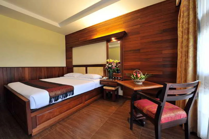 City River Hotel - Chambres
