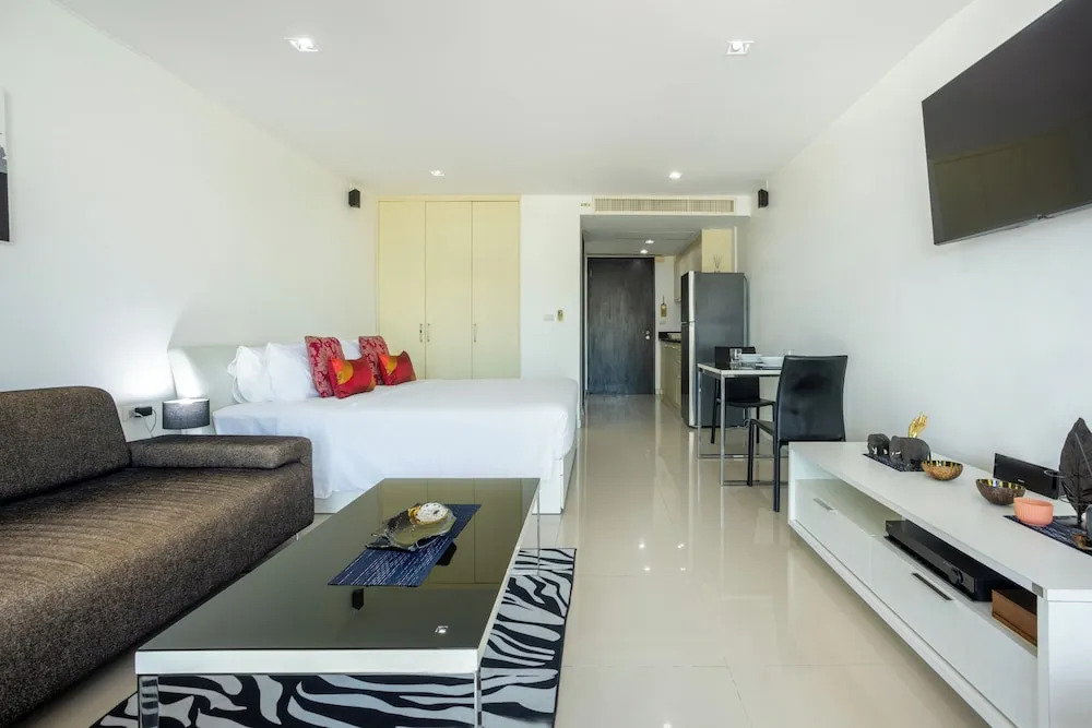 Двухместный люкс Deluxe с балконом двуспальная кровать в Citismart Luxury Apartments