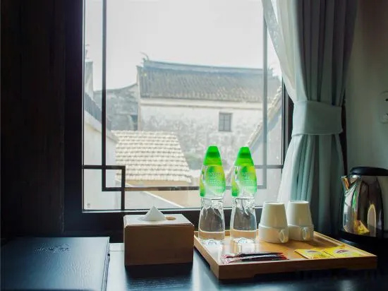 Balcony & Terrace