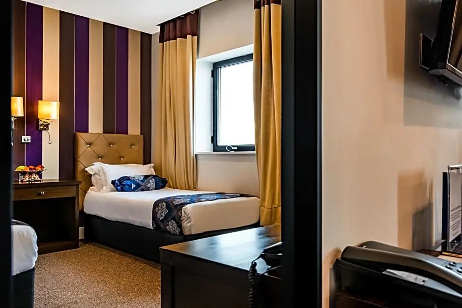 Grand Sapphire Hotel & Banqueting - Chambres