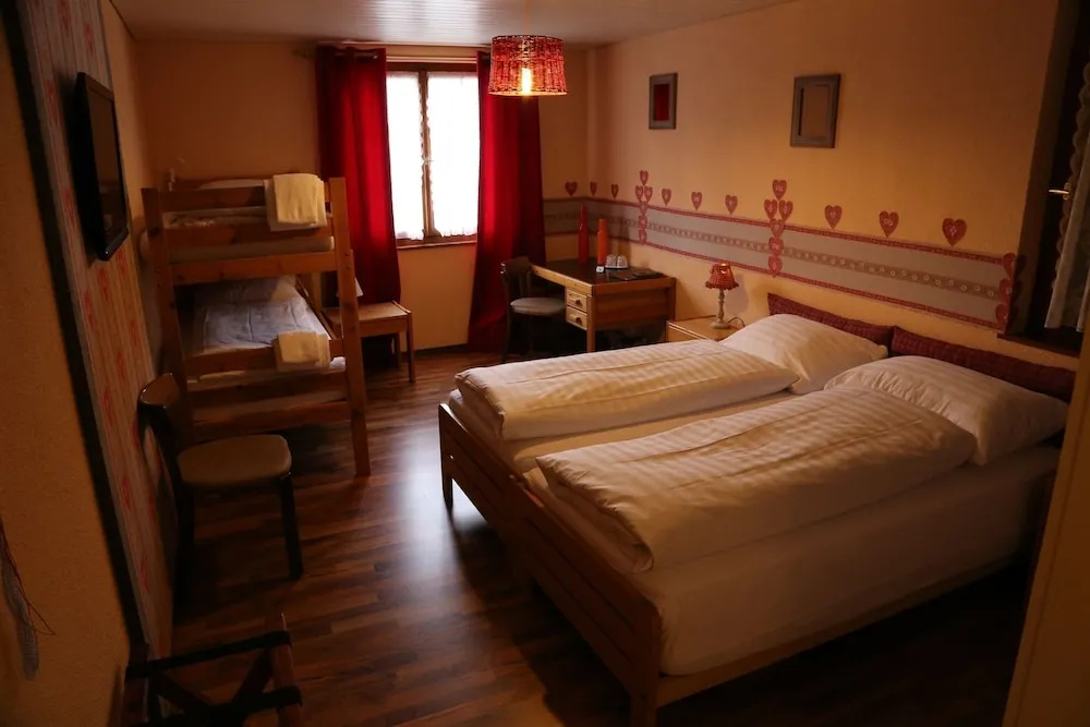 Hotel Restaurant Surselva - Chambres