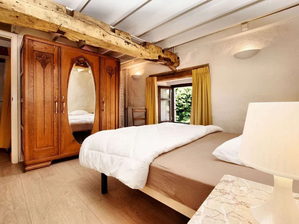 Charming Link-detached Gîte on a Converted Farm With Spacious Private Terrace - фото 5