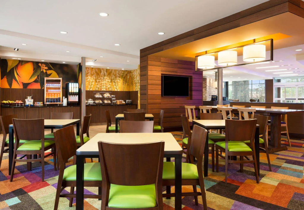 Fairfield Inn & Suites Akron Fairlawn - Général
